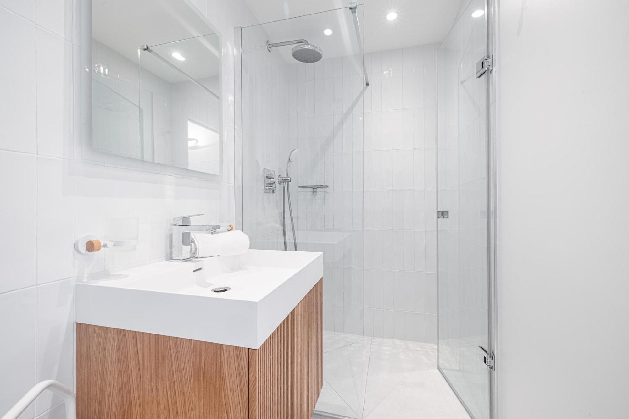 Feel - Grasseuil Apartment